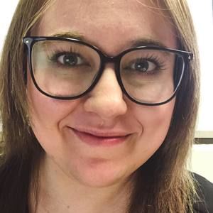 Meet your Posher, Emilie
